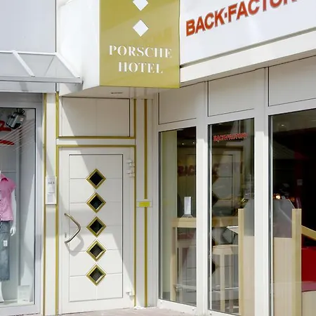 Hotel Porsche 3*
